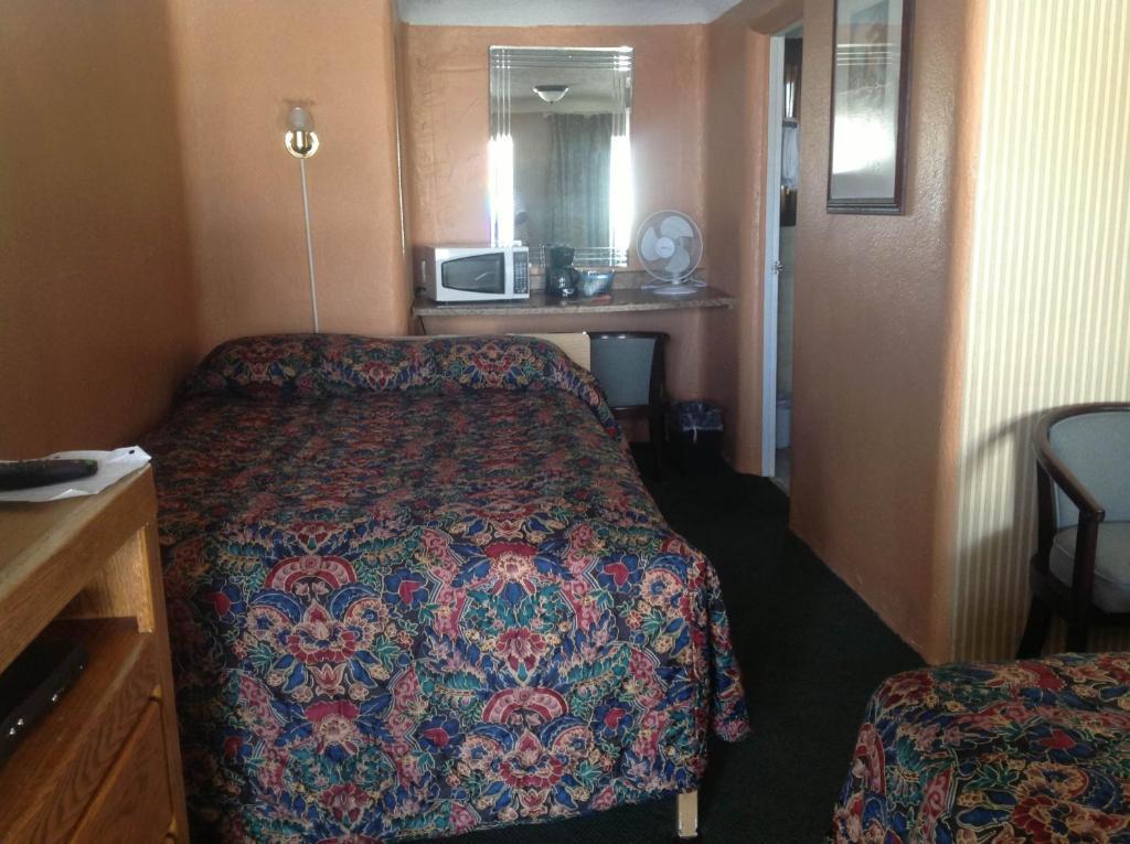Budget Inn Motel Шемоулт Номер фото